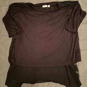 Women’s shirt